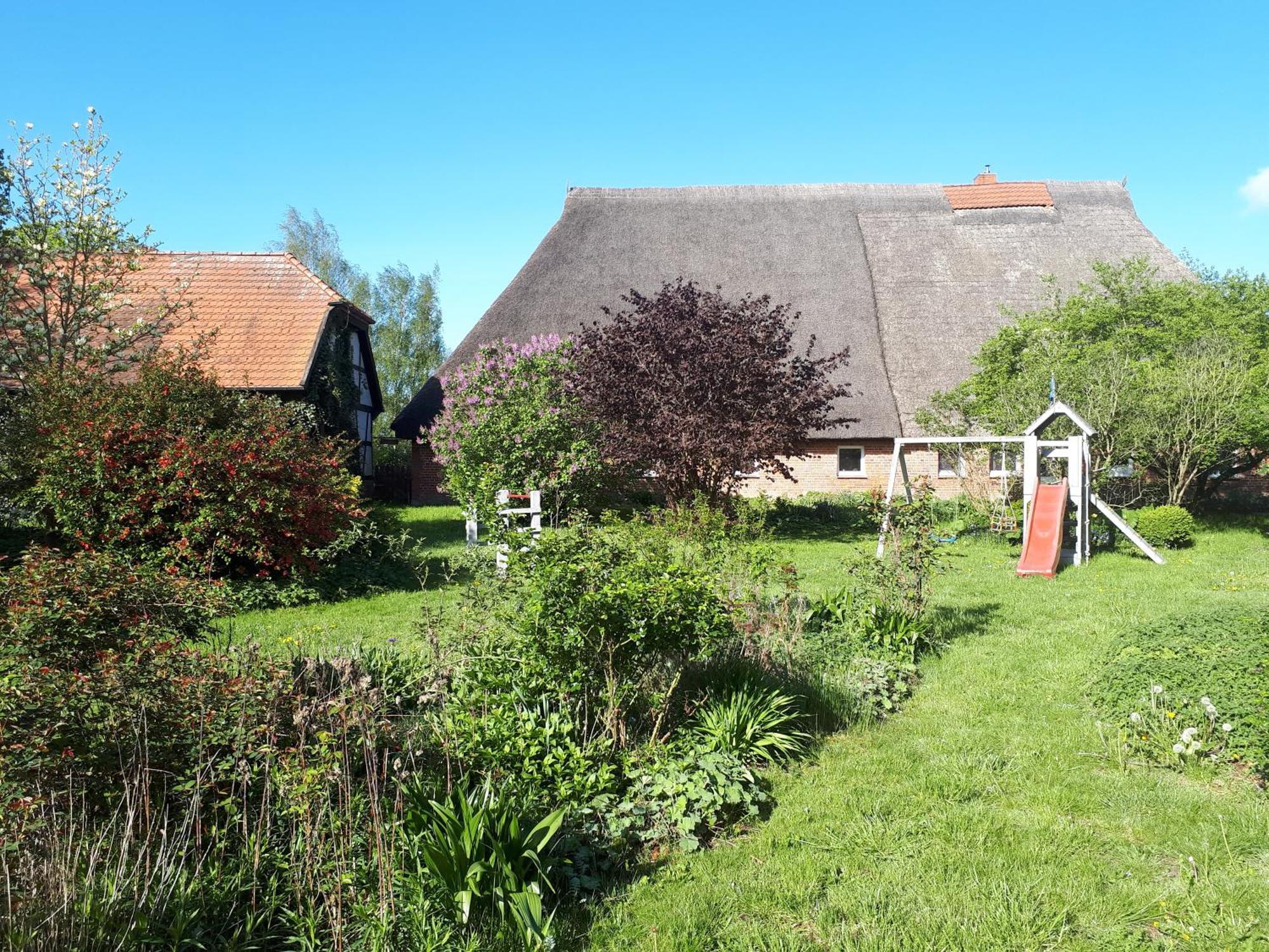 Kleines Paradies Krembz Buitenkant foto