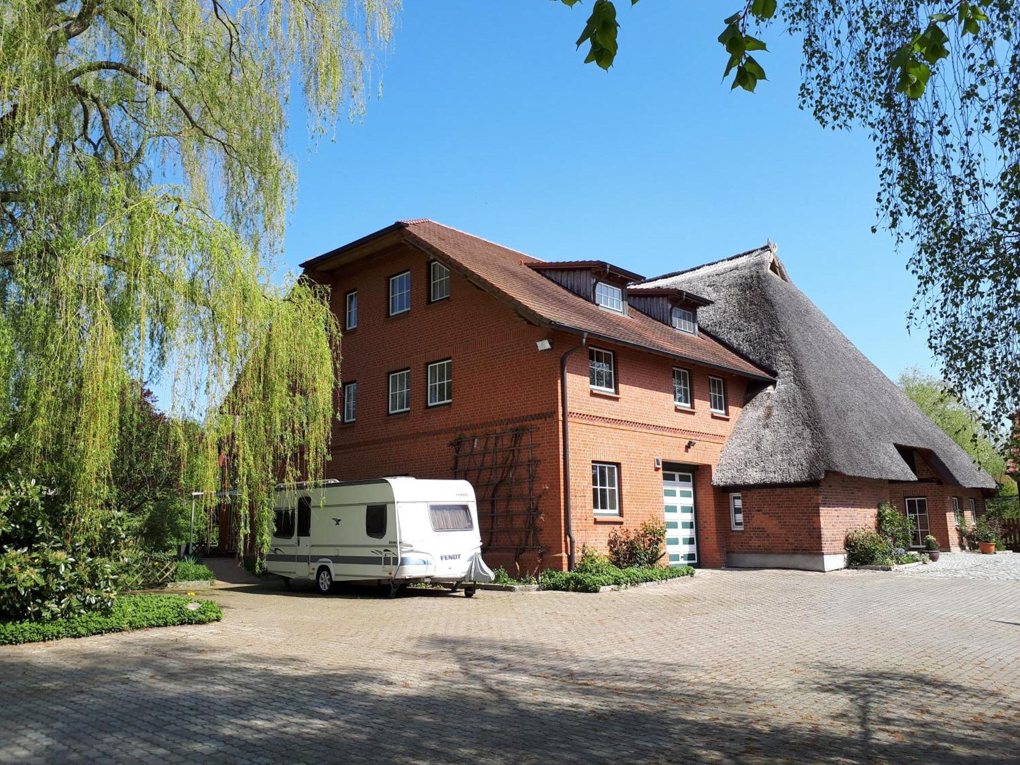 Kleines Paradies Krembz Buitenkant foto